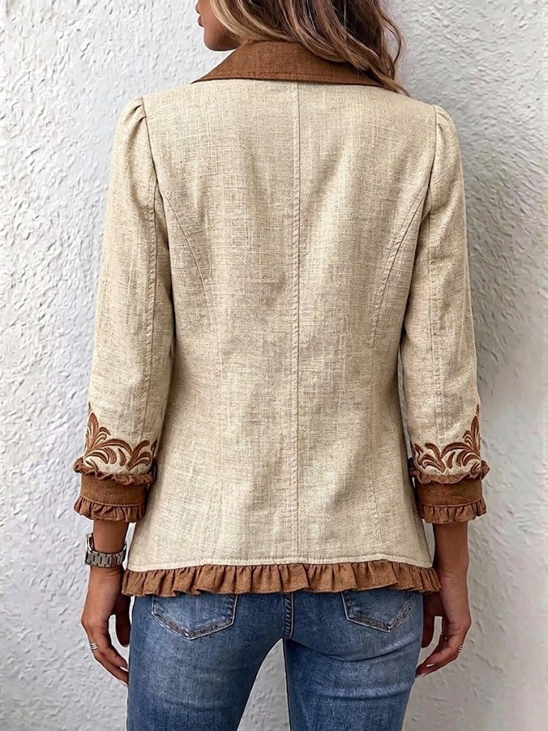 Chamarra floral bordada con volantes Pilar